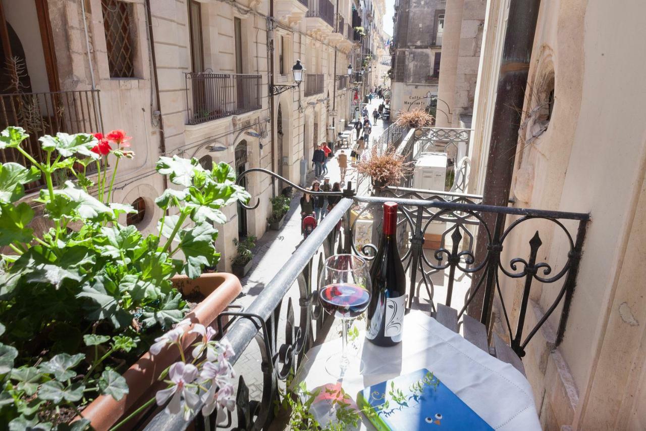 Lusso Al Duomo Di Ortigia Leilighet Syracuse Eksteriør bilde